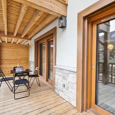 Apartment Duplex Neuf Avec Terrasse Et Parking, 3 A Serre Chevalier - Fr-1-808-3 *